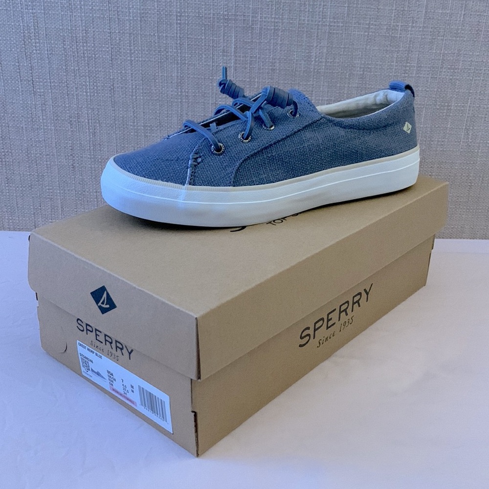 Crest Hemp Blue Sperry Sneakers Size 7